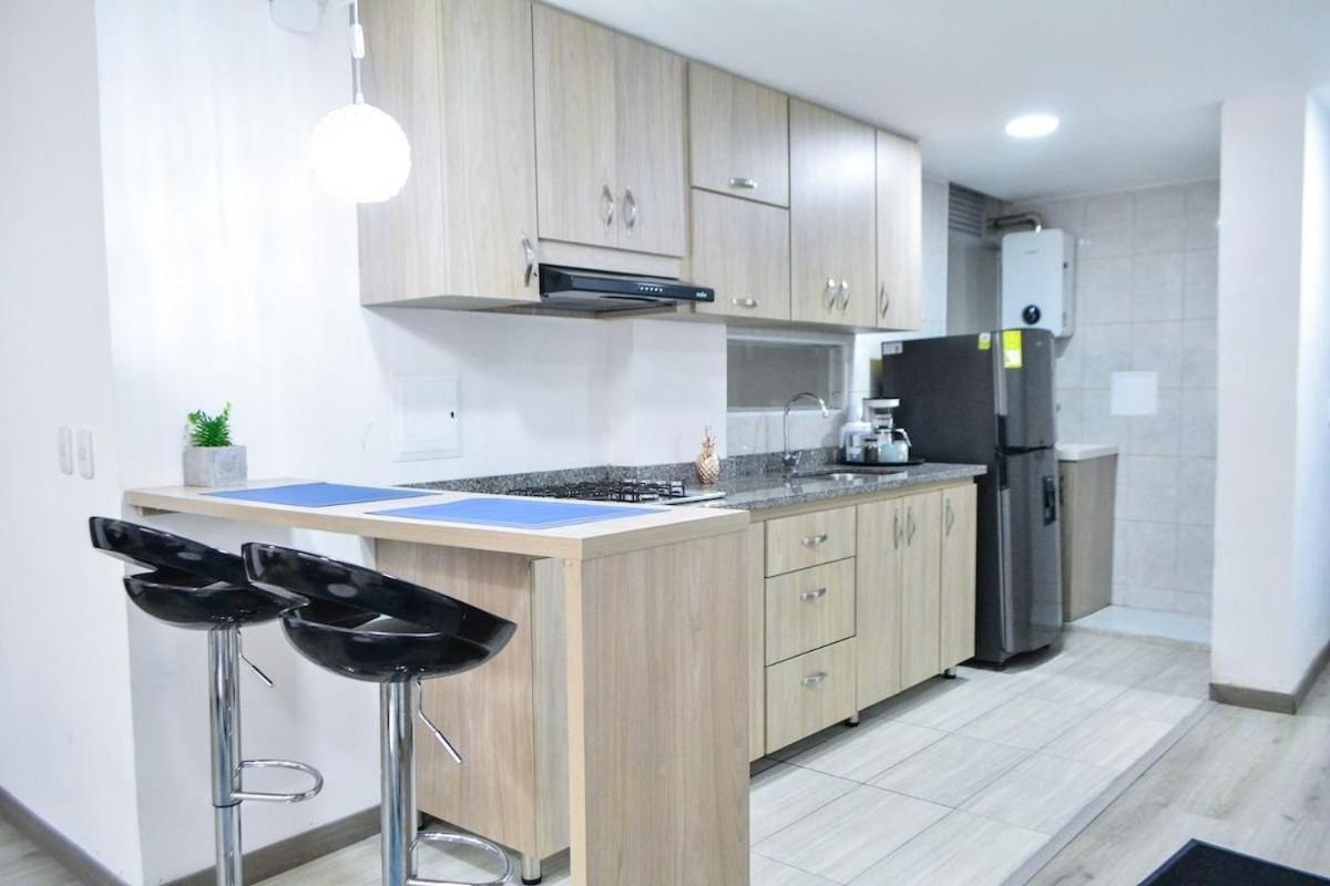 Apartamentos Comodos En Milan Zona G 마니살레스 외부 사진