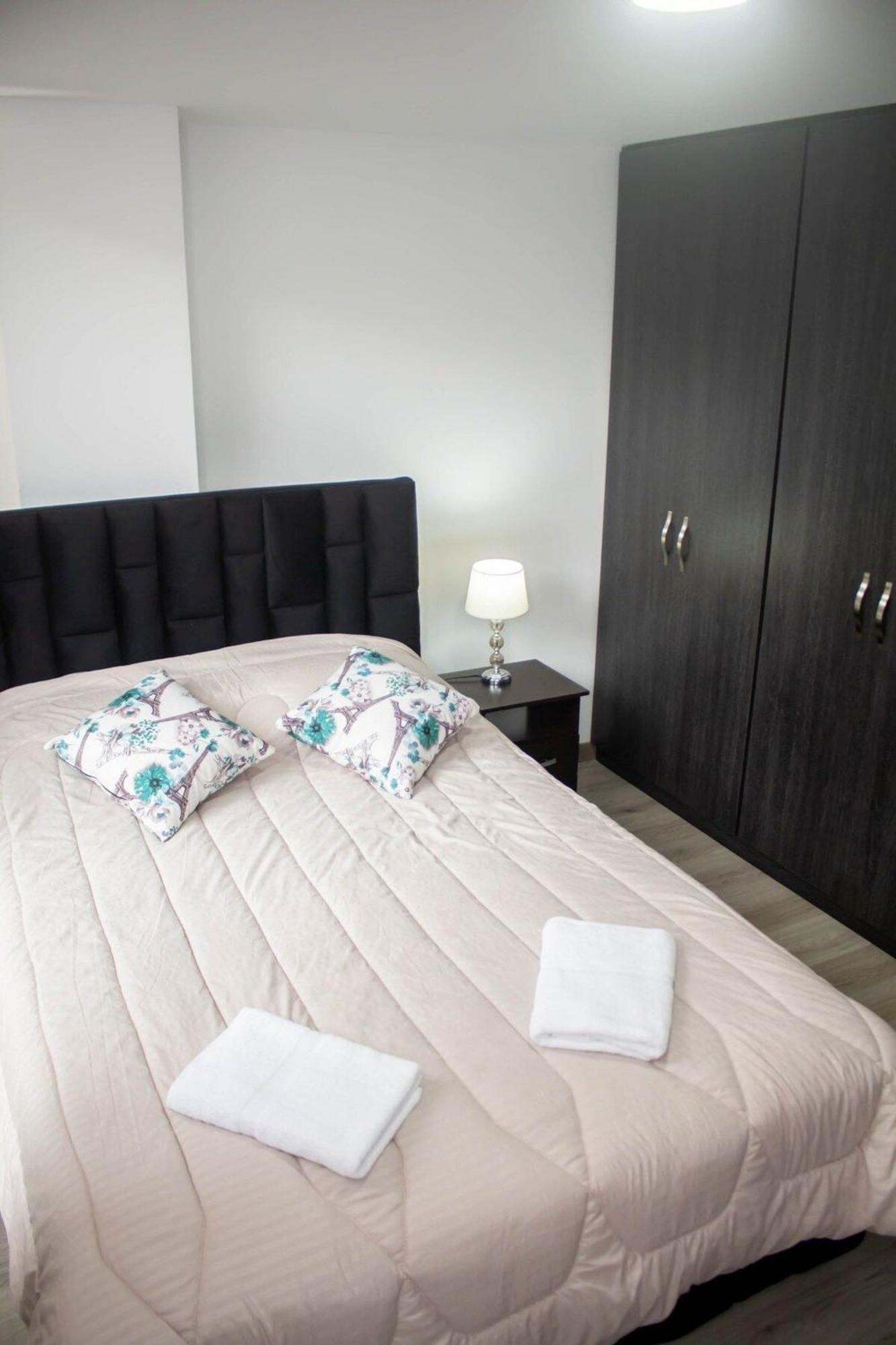 Apartamentos Comodos En Milan Zona G 마니살레스 외부 사진
